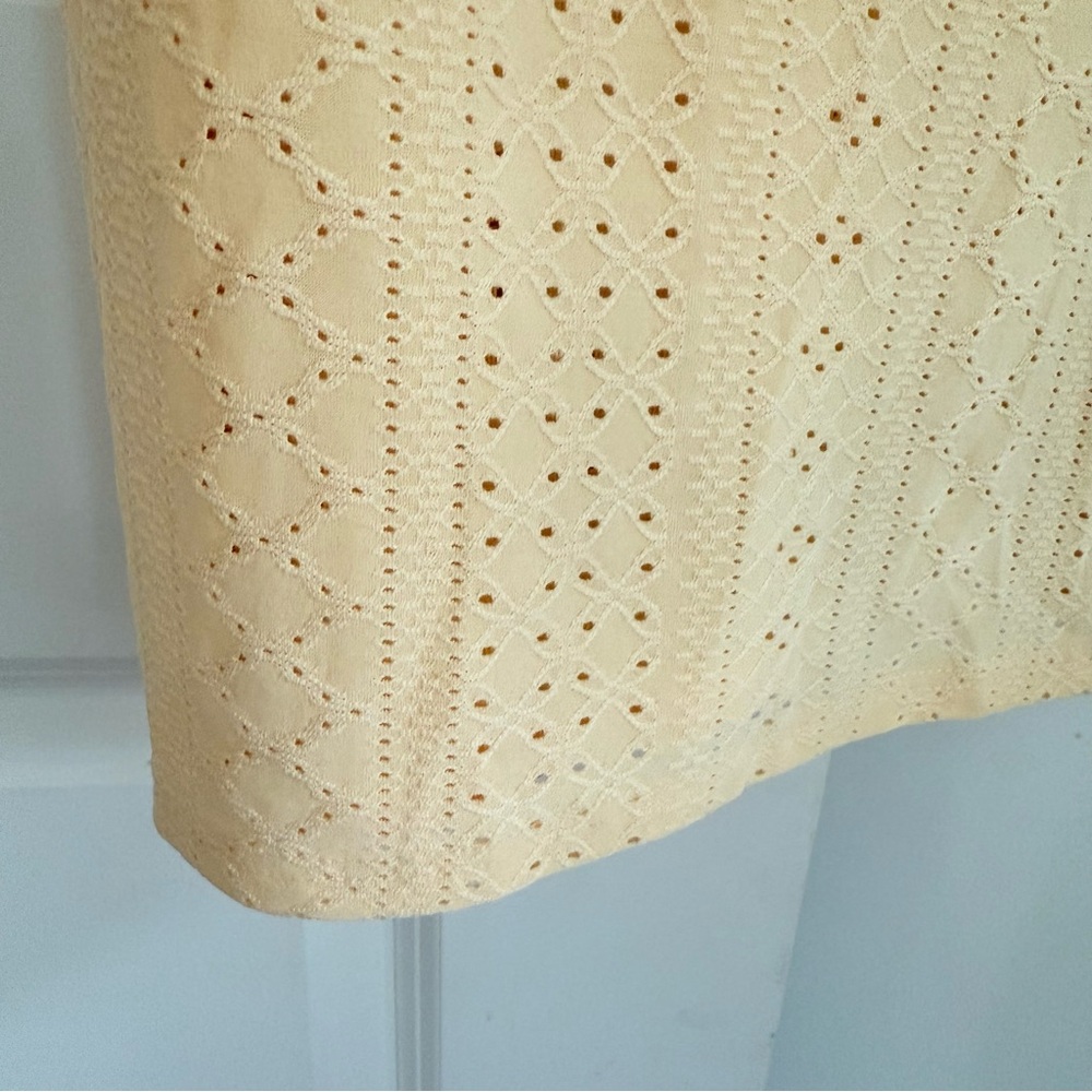 POPYOUNG NWT Bodycon Minidress Beach Cover Up Pale Yellow Eyelet Sheer V-Neck L - Picture 4 of 12